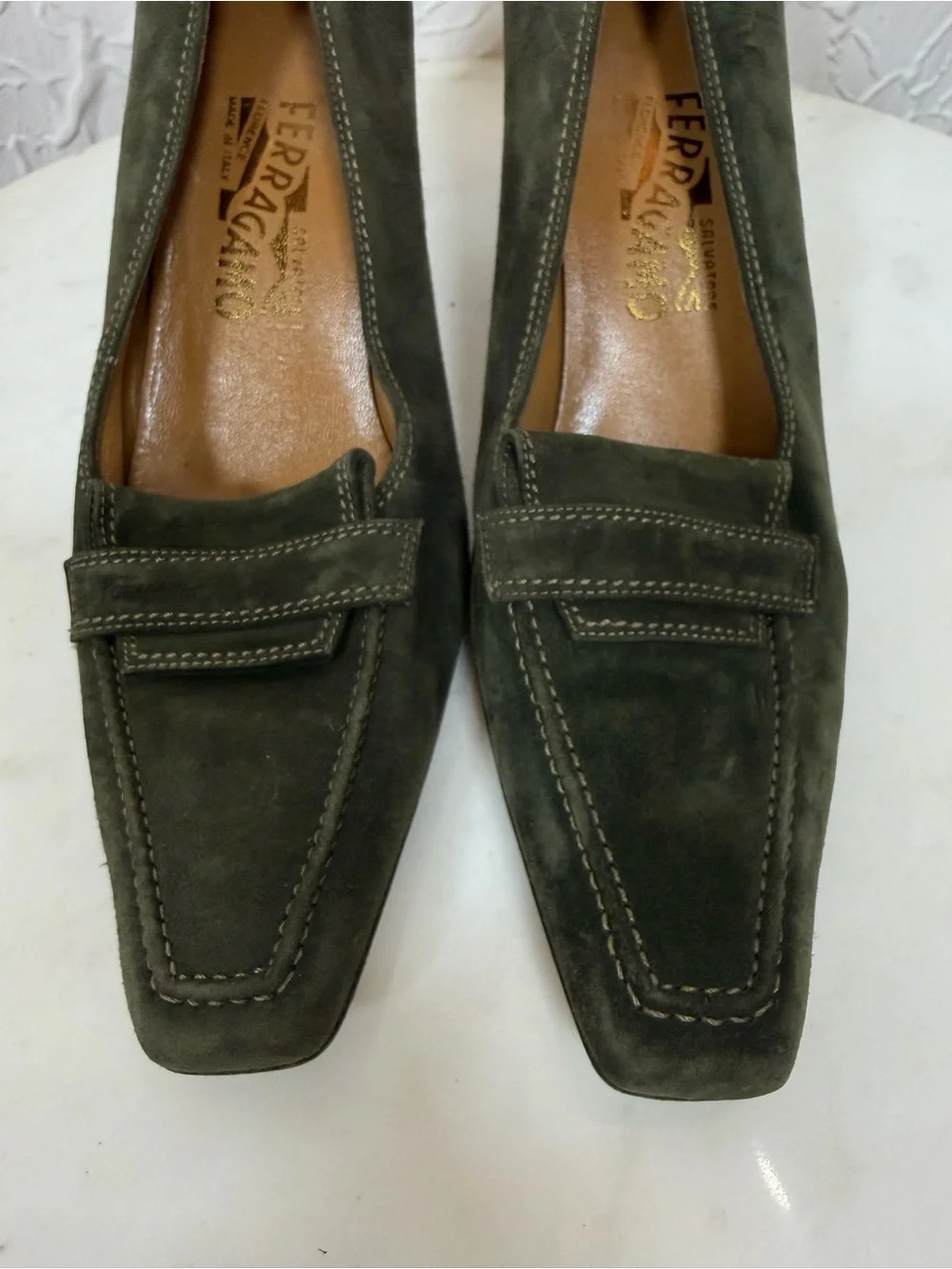 Salvatore Ferragamo Vintage 90’s Olive Green Suede Square Heel Loafers Sz 8.5